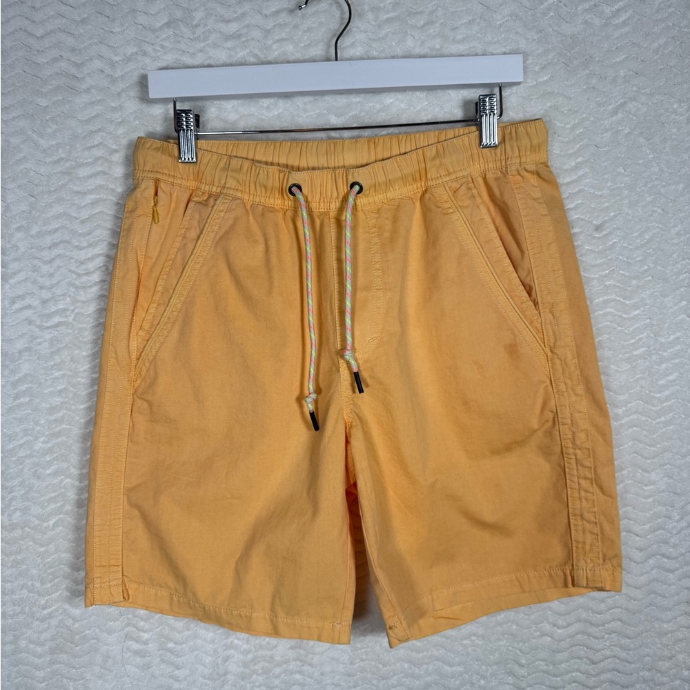Union Classic Men's Orange Drawstring Shorts. Size medium. Get stylish 🧡